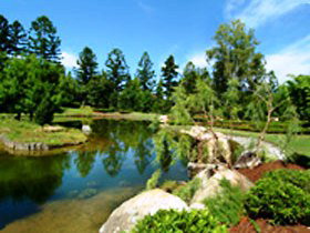 Queens Park In Ipswich - QLD Tourism 0