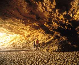 Stockyard Gully National Park - Queensland Tourism 0