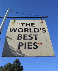 Kangaroo Valley Pie Shop - Queensland Tourism 0