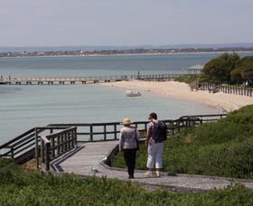 Penguin Island Boardwalks And Walk Trail - Queensland Tourism 1