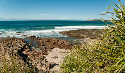Monument Beach Picnic Area - QLD Tourism 1