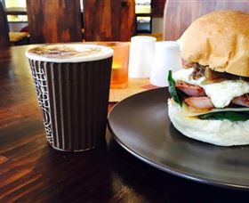 Edgey's Manor - QLD Tourism 6