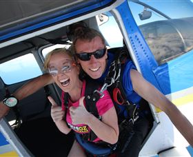 Skydive Oz: Batemans Bay - QLD Tourism 1