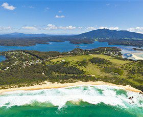 Wallaga Lake - Queensland Tourism 0
