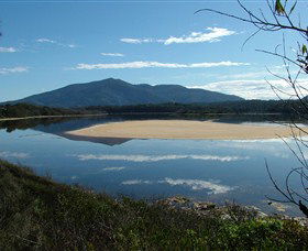 Wallaga Lake - Queensland Tourism 2