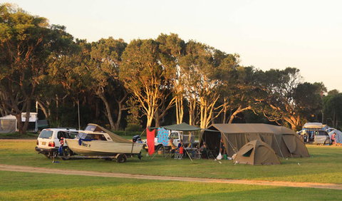 Booti Booti National Park - QLD Tourism 3