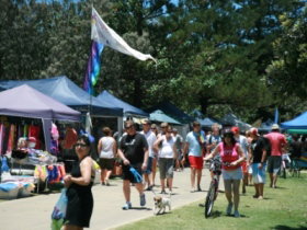 Coolangatta Art And Craft Markets - QLD Tourism 0