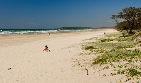 Tallow Beach - QLD Tourism 1
