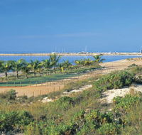 Exmouth Town Beach - QLD Tourism