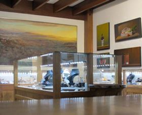Yallingup Galleries - QLD Tourism 1