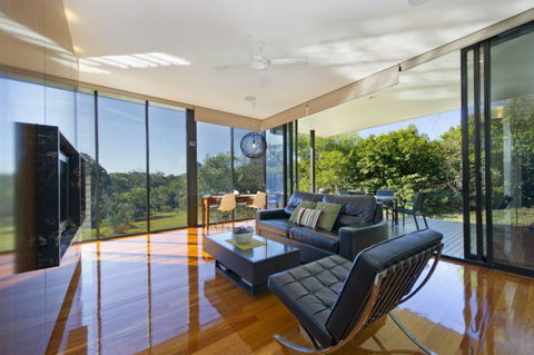 Glass On Glasshouse - Queensland Tourism 9