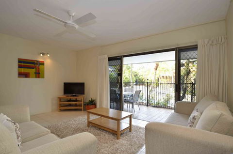 Glen Eden Beach Resort - Queensland Tourism 0