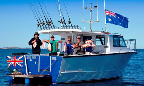 Lighthouse Charters Narooma - Queensland Tourism 6