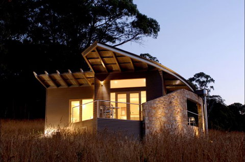 The Buckland - Studio Retreat - QLD Tourism 0