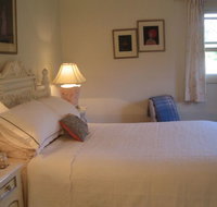 Trafalgar Bed and Breakfast and Annie's cottage - QLD Tourism