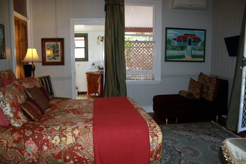 Naracoopa Bed And Breakfast And Pavilion - QLD Tourism 2