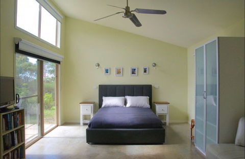 Tilba Coastal Retreat - Queensland Tourism 0