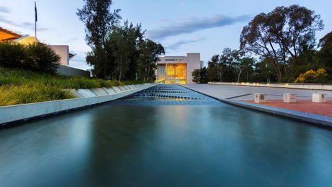 High Court Of Australia - Queensland Tourism 0