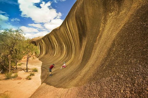 Full-Day Wave Rock & Historic York - Queensland Tourism 0