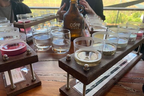 Small-Group Bickley Valley Wine Tour - Queensland Tourism 7
