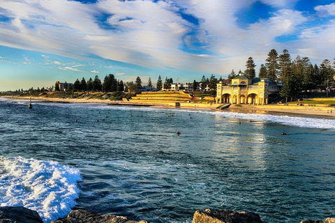 A Day Of Leisure On The Sunset Coast - QLD Tourism 1