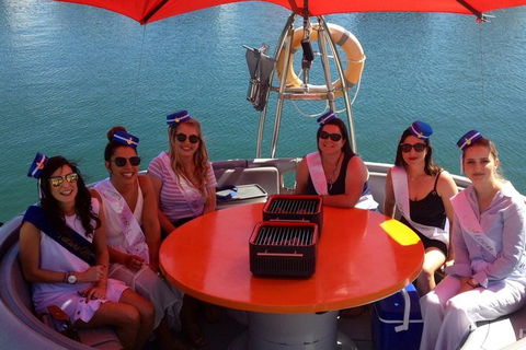 Self-Drive BBQ Boat Hire Mandurah - Group Of 7 - 10 People - Queensland Tourism 1
