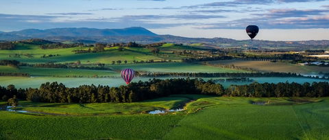 Yarra Valley Balloon Flight At Sunrise - QLD Tourism 10