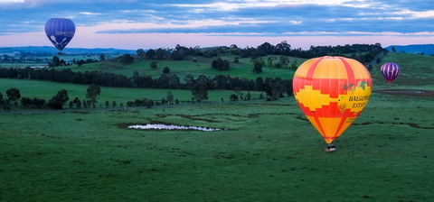 Yarra Valley Balloon Flight At Sunrise - QLD Tourism 14