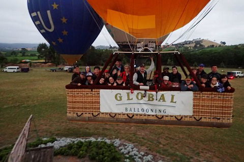 Yarra Valley Balloon Flight At Sunrise - QLD Tourism 8