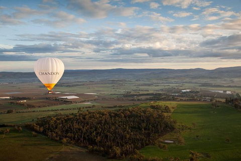 Yarra Valley Balloon Flight At Sunrise - QLD Tourism 30
