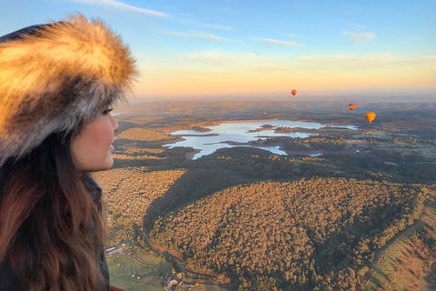Yarra Valley Balloon Flight At Sunrise - QLD Tourism 32