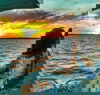 Phillip Island Twilight Cruise - QLD Tourism