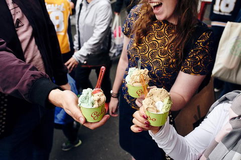 Queen Victoria Market Ultimate Foodie Tour - QLD Tourism 15