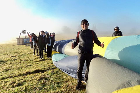 Hot Air Balloon Tasmania - Queensland Tourism 8