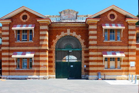 Family Friendly History Tour Of Boggo Road Gaol - Queensland Tourism 0