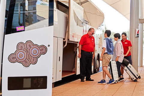 Uluru (Ayers Rock) To Alice Springs One-Way Shuttle - QLD Tourism 6