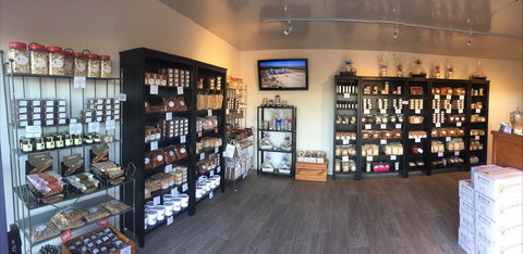 Almondco Almond Hut - Queensland Tourism 1