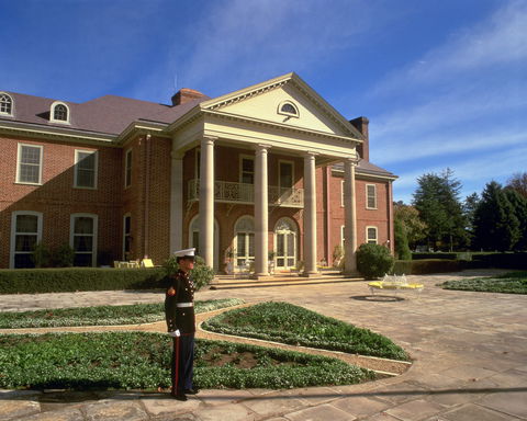 Embassy Drive - Queensland Tourism 0