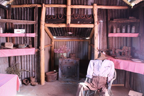 Jones Store - QLD Tourism 1