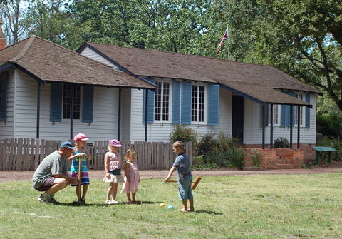 La Trobe's Cottage - QLD Tourism 0