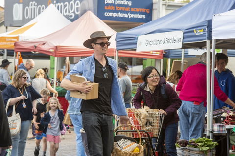 Willunga Farmers Market - Queensland Tourism 0
