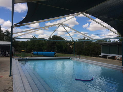 Yass Olympic Swimming Pool - QLD Tourism 0