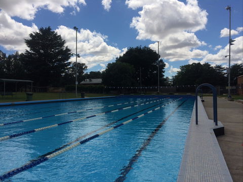 Yass Olympic Swimming Pool - QLD Tourism 1