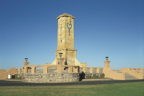 Fremantle War Memorial - QLD Tourism 0