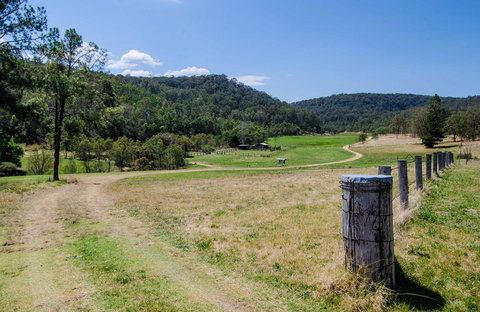 Howes Trail - QLD Tourism 0