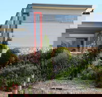 John Lacey's Studio and Green Tank Gallery - Queensland Tourism