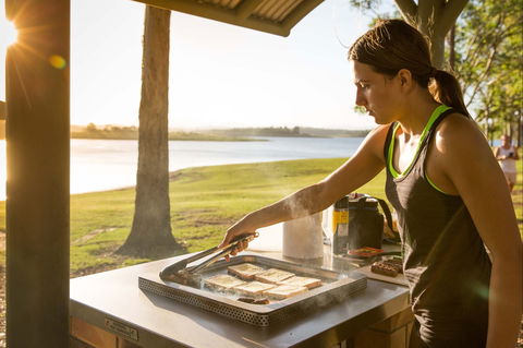 Lake Samsonvale - QLD Tourism 0