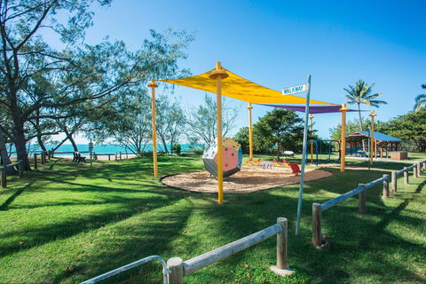 Sarina Beach - Queensland Tourism 0