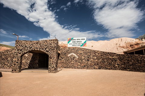 Umoona Opal Mine And Museum - Queensland Tourism 0