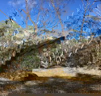 Bailey's Rocks - Dergholm State Park - QLD Tourism